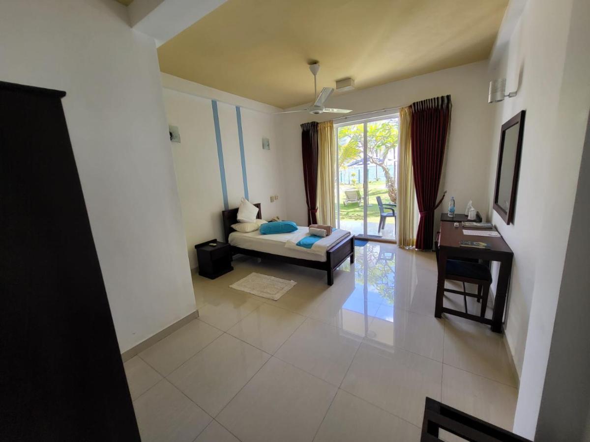 Rainbow Lagoon Resort Negombo Zewnętrze zdjęcie